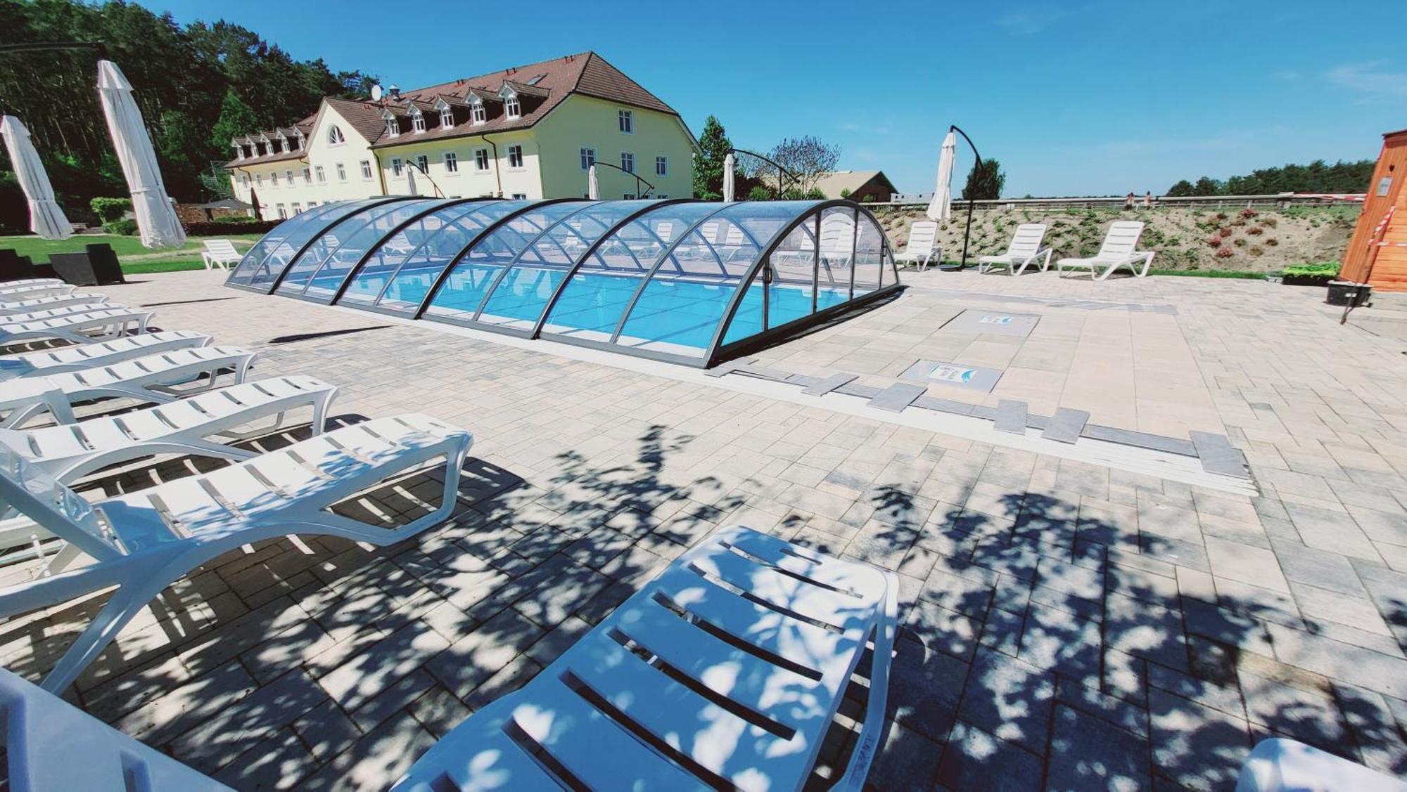 Ferien Hotel Flaeming Niemegk  Bagian luar foto